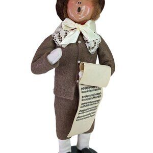 BYERS CHOICE LTD The Carolers 1996 Young Boy 10" Tall Christmas Great Condition